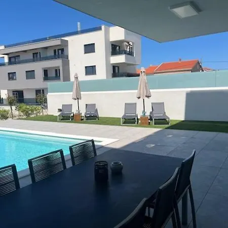 Luxury With Private Pool In Zadar