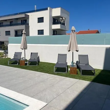 Апартаменти Luxury With Private Pool In *