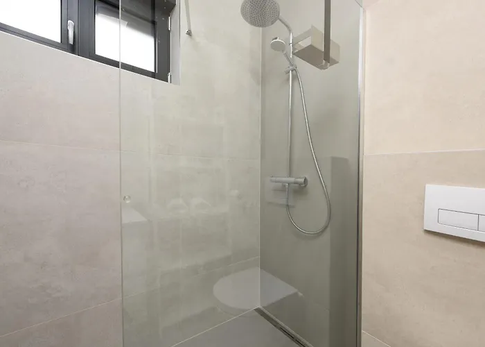 Apartment Luxury With Private Pool In