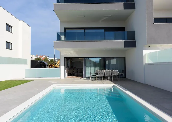 Apartment Luxury With Private Pool In